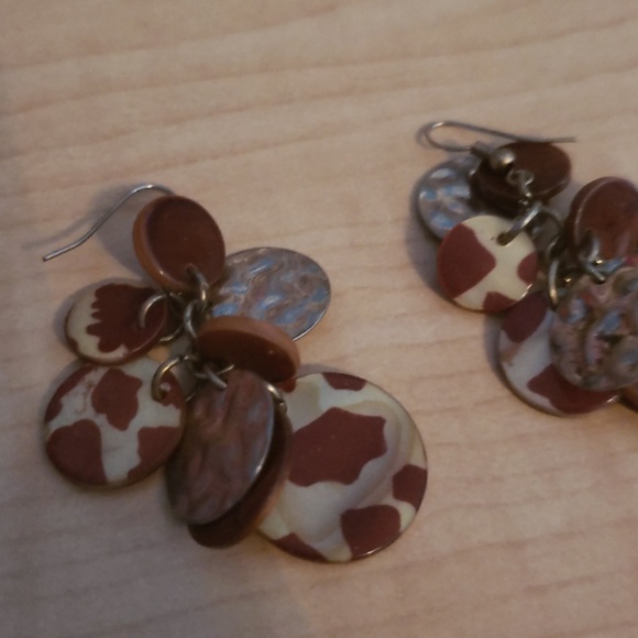 BUNDLE ONLY Brown Toned Earrings - Picture 5 of 6